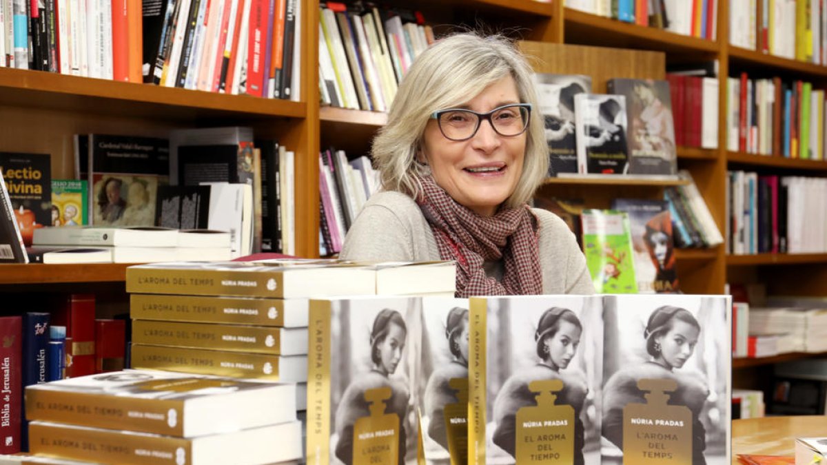 Núria Pradas, el passat dimecres a la llibreria La Capona de Tarragona.