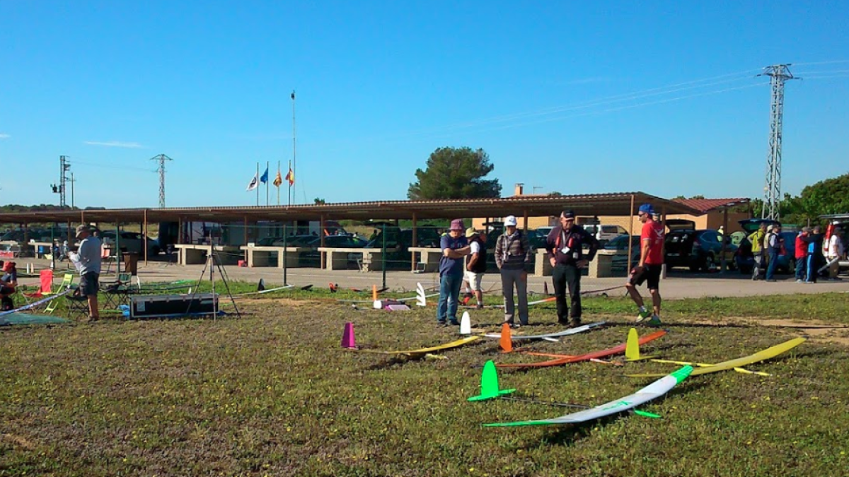 Al Campionat hi participaran 45 pilots provinents d'arreu d'Europa.