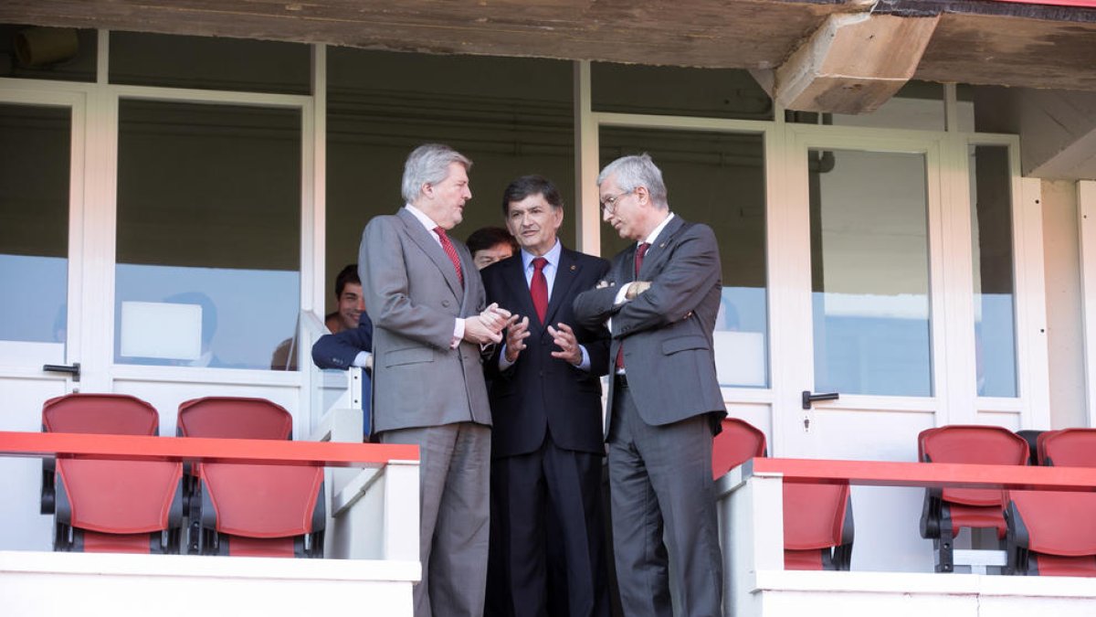 El ministre Méndez de Vigo, el president del Nàstic, Josep Maria