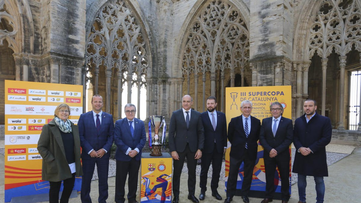 Todos los participantes en la presentación de la Supercopa de Cataluña, en Lleida.