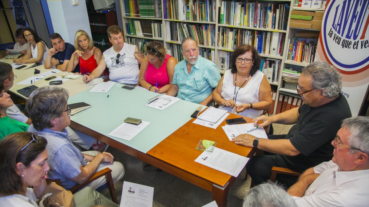 La reunió es va celebrar ahir a la seu de la Coordinadora d'Entitats del Camp de Tarragona.