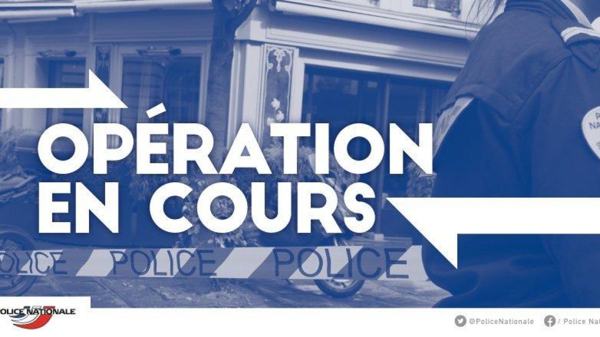 La policía de Yvelines ha alertado de la operación en Trappes a través de Twitter.