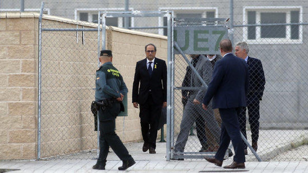 Imagen del presidente Quim Torra saliendo del parking de la prisión d'Estremera.