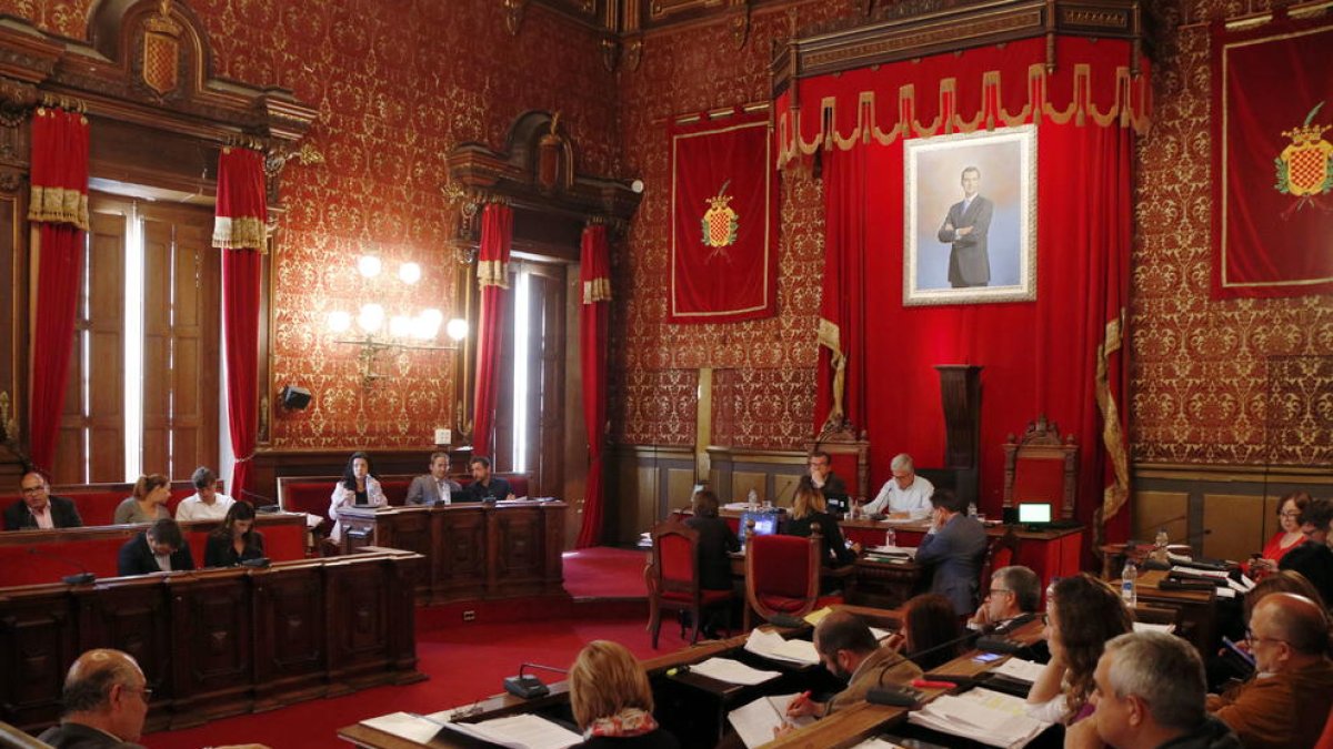 Imagen de la sesión plenaria del Ayuntamiento de Tarragona.