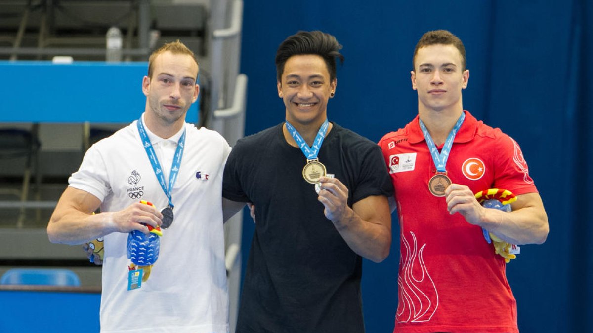 Imagen de los ganadores de la final individual de gimnasia