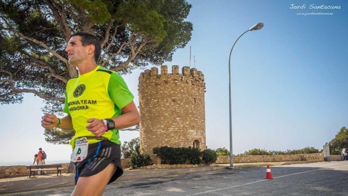 El recorregut transcorrerà per asfalt i al costat del mar.