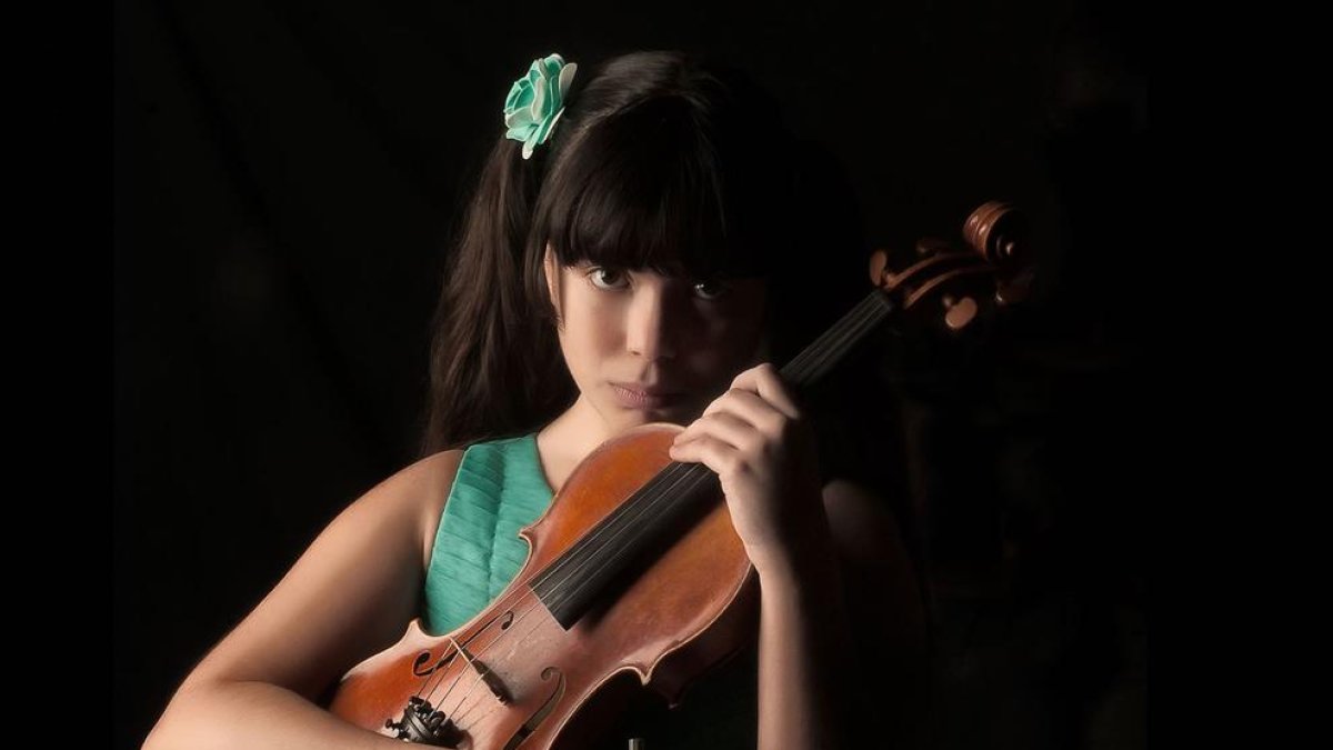 La virtuosa del violí, Jennifer Panebianco, tancarà el II Cicle de Concerts a Centcelles.