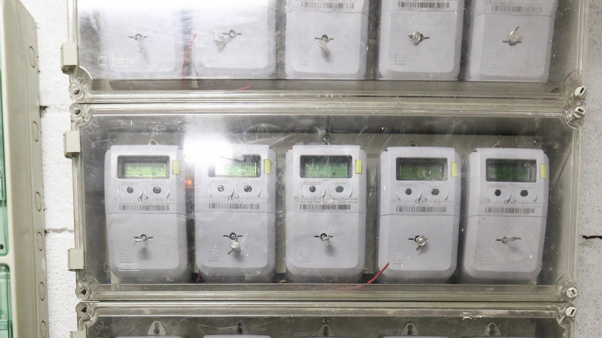 Una imagen de archivo de contadores eléctricos.