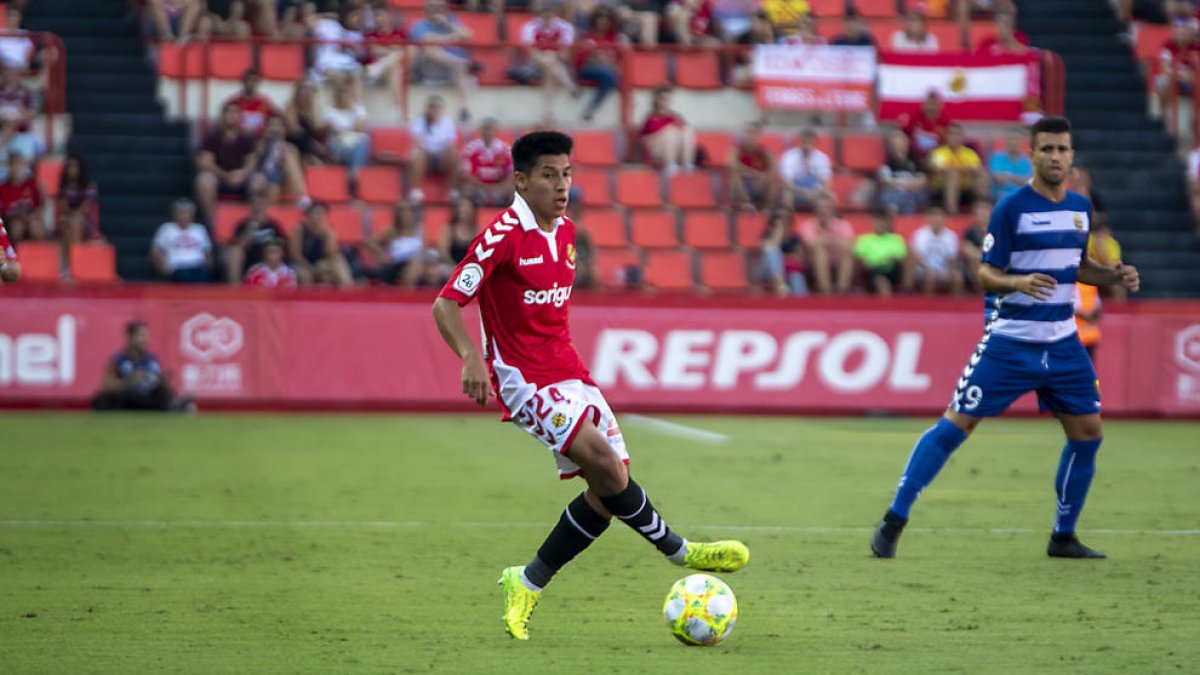 Jorge Carreón, durante el Nàstic-Llagostera