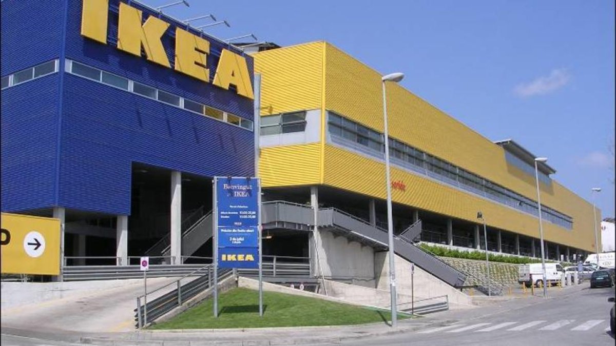 La botiga d'Ikea ubicada a Badalona (Barcelona).