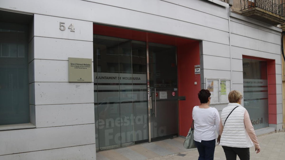 La concejalía de Bienestar Social y Ciudadanía donde trabaja el técnico del Ayuntamiento de Mollerussa.