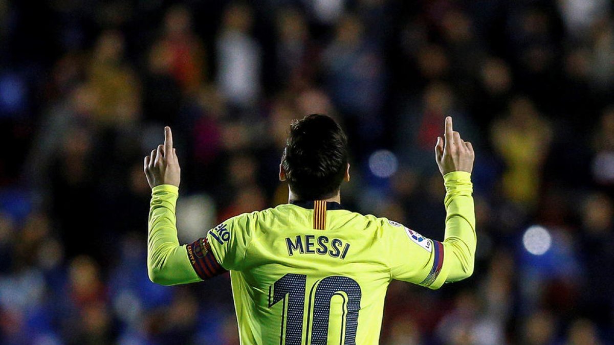 Imatge de Messi després de marcar un dels gols al partit de lliga contra el llevant.