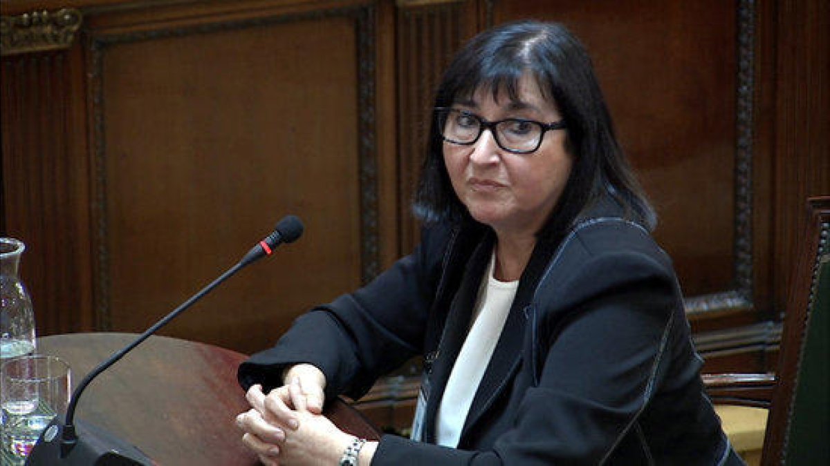 La directora de Contractació de la Generalitat, Mercè Corretja, declarando en el Supremo.