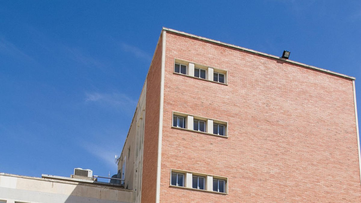 Una imatge d'arxiu de la façana del CAP Sant Pere.