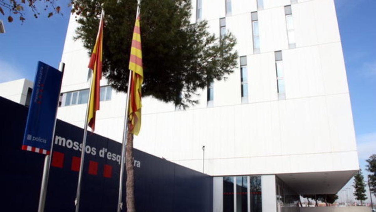 Comisaría central de los Mossos D'Esquadra de Tarragona, situada en el barrio de Campclar.