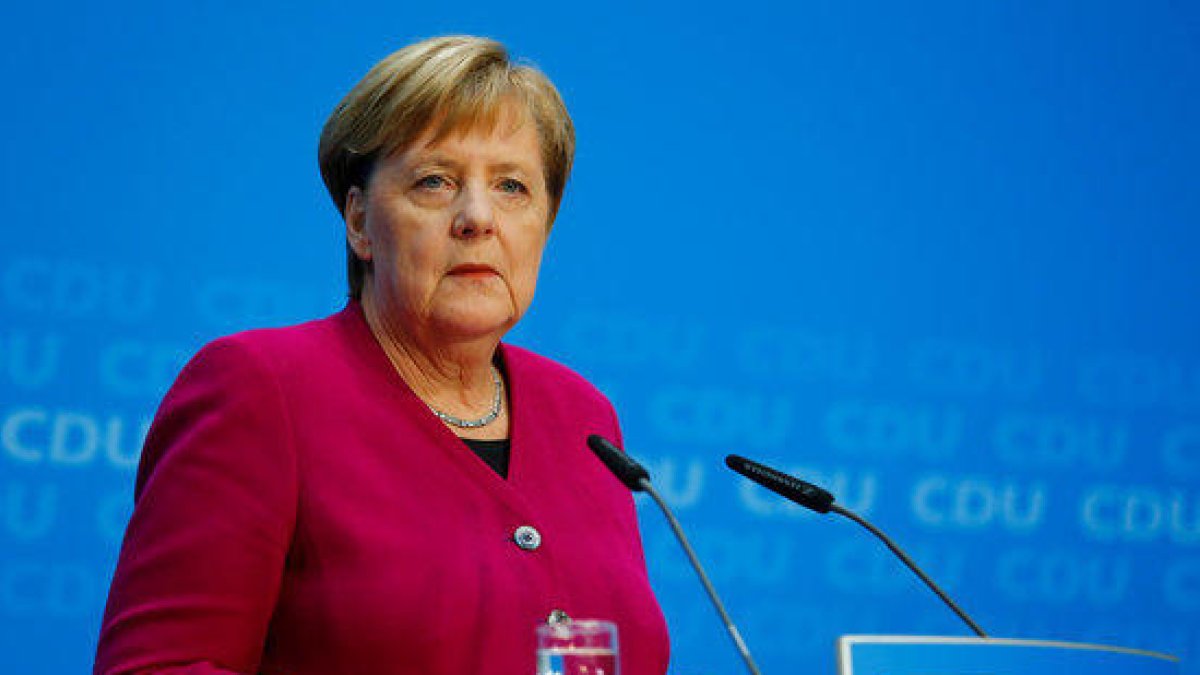 La canciller alemana Angela Merkel durante la rueda de prensa posterior a las elecciones estatales de Hesse en Berlín el 29 de octubre del 2018.