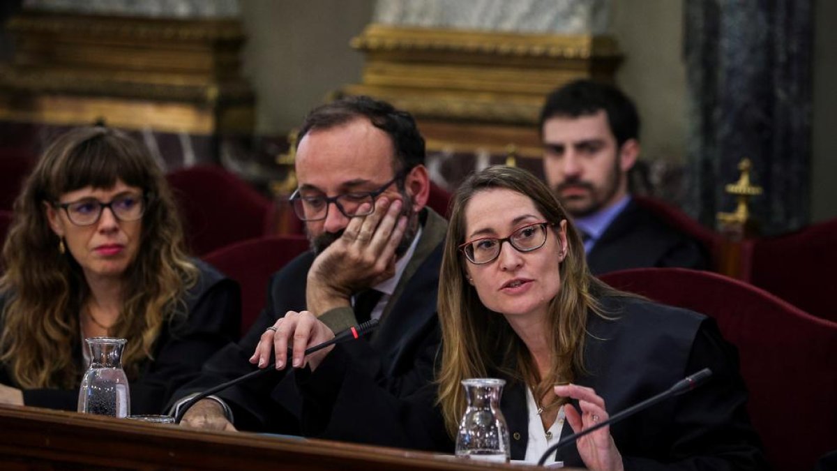 Marina Roig i Benet Salellas, advocats de Jordi Cuixart.