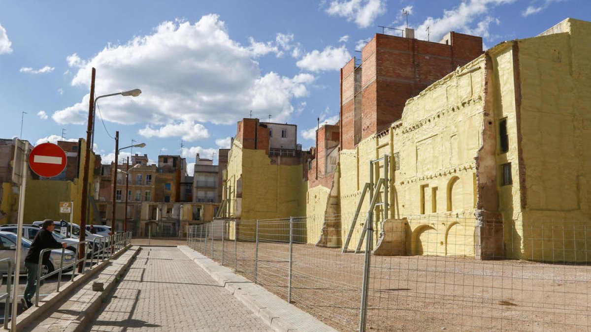 El projecte de construcció d'habitatges acabarà de definir la forma que pren el que es faci al terreny.