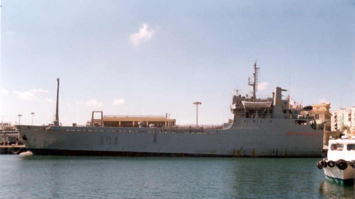 Imatge del vaixell de l'Armada Espanyola Martín Posadillo.
