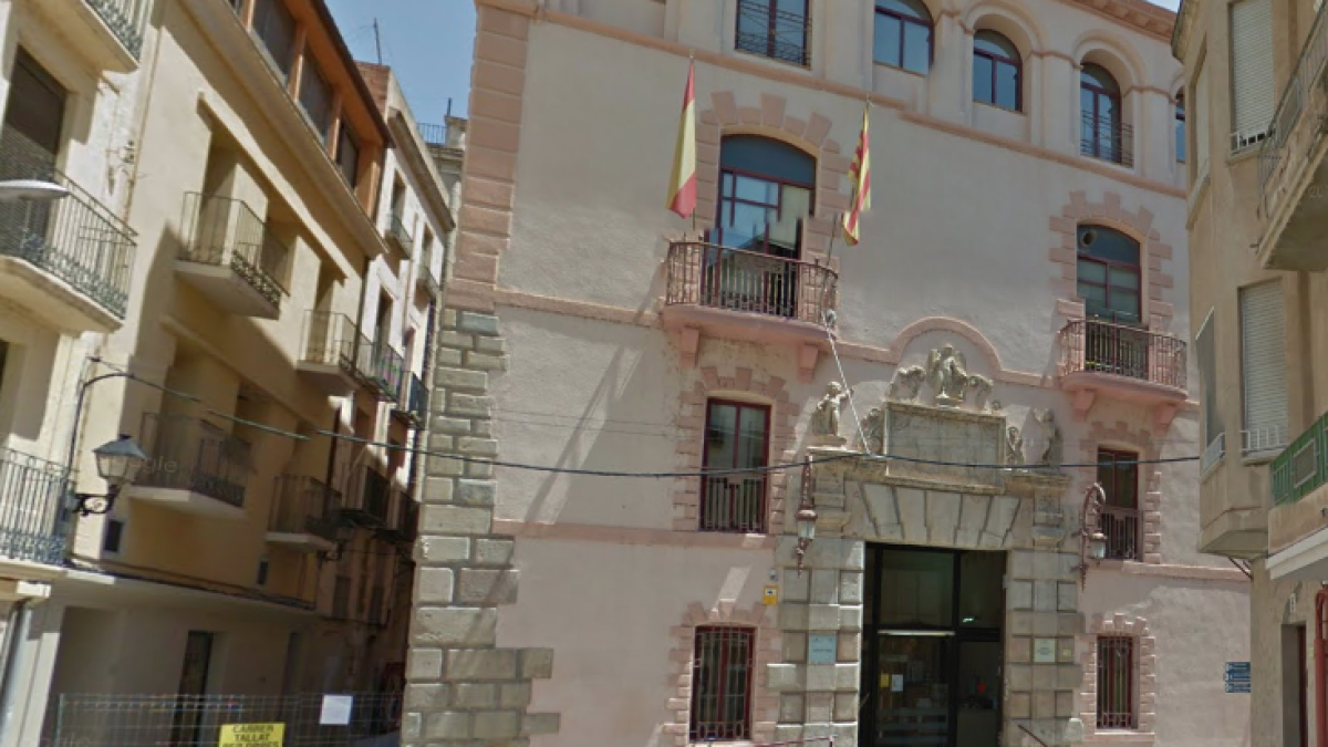 Imagen de la fachada del juzgado de instrucción número 2 de Tortosa.