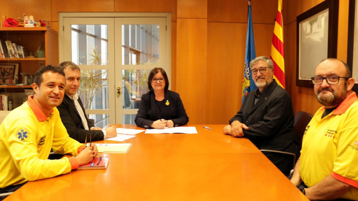 El Ayuntamiento de Cambrils y el SEM han firmado hoy un convenio de colaboración.