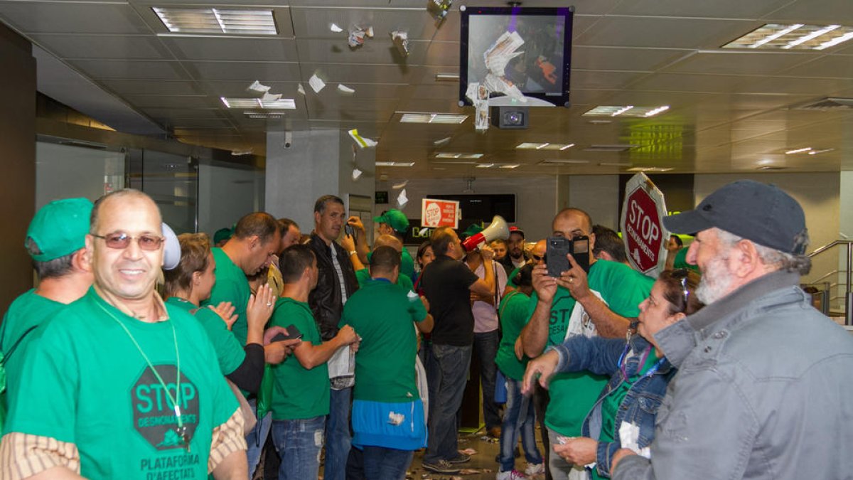 Una imatge d'arxiu d'una acció de la PAH a Tarragona.