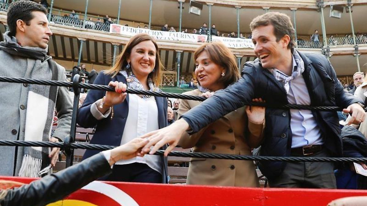 El líder del Partit Popular, Pablo Casado, durant la seva visita a València.