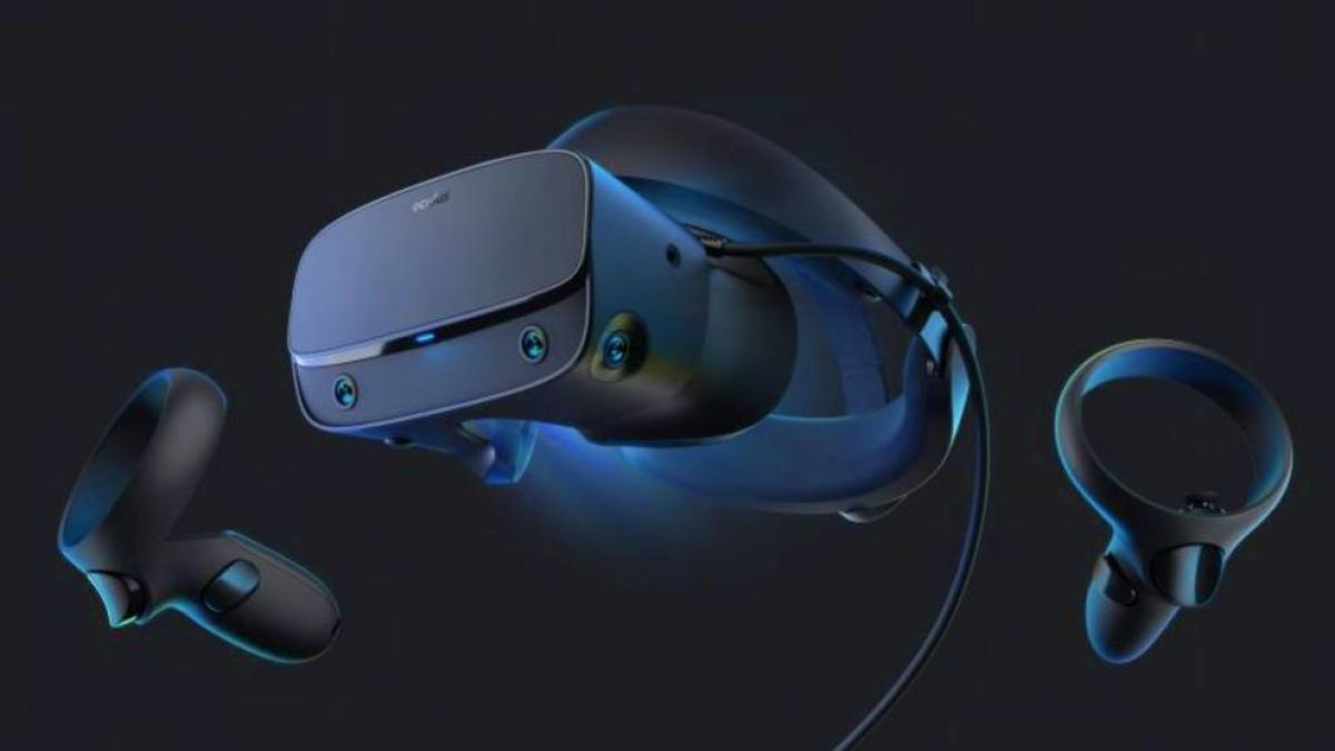 El nuevo sistema de realidad virtual de Facebook, el Oculus Rift S.