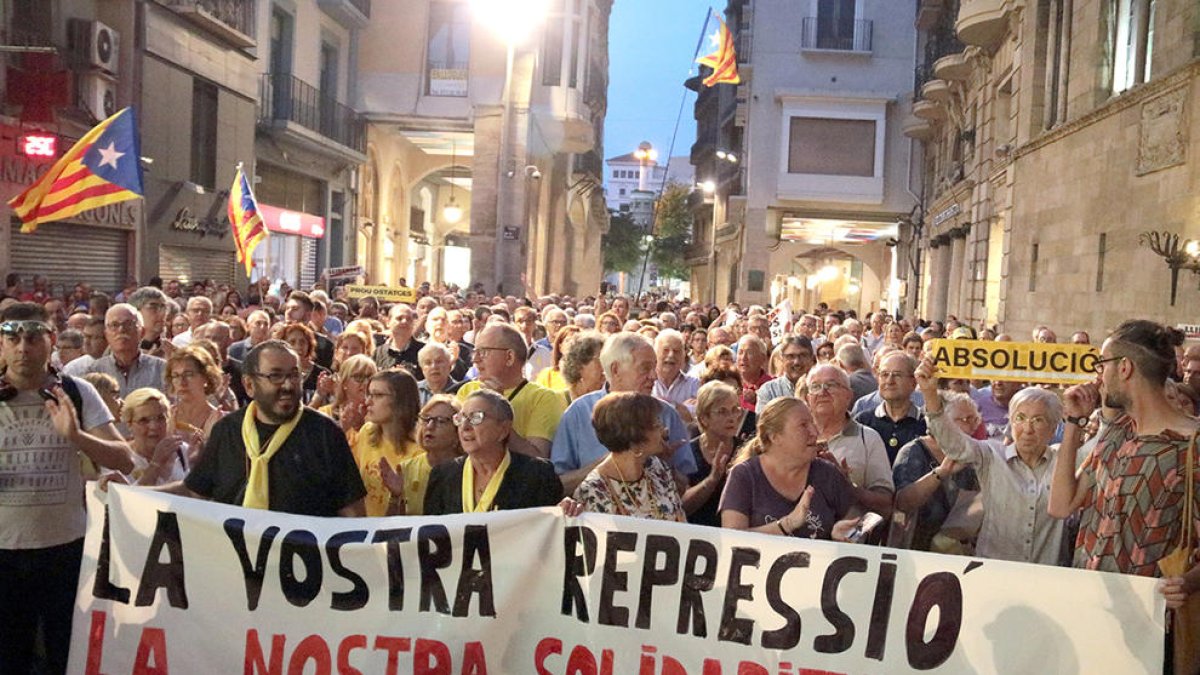 Imatge de la manifestació que es va fer a Lleida en protesta per les detencions.