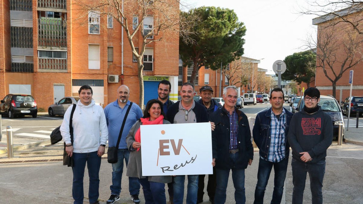 Torrijos, Rodríguez, Navas y otros miembros de la candidatura integrada por representantes vecinales.
