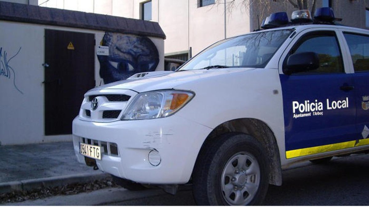 Imagen de archivo de un vehículo de la policía local de l'Arboç.