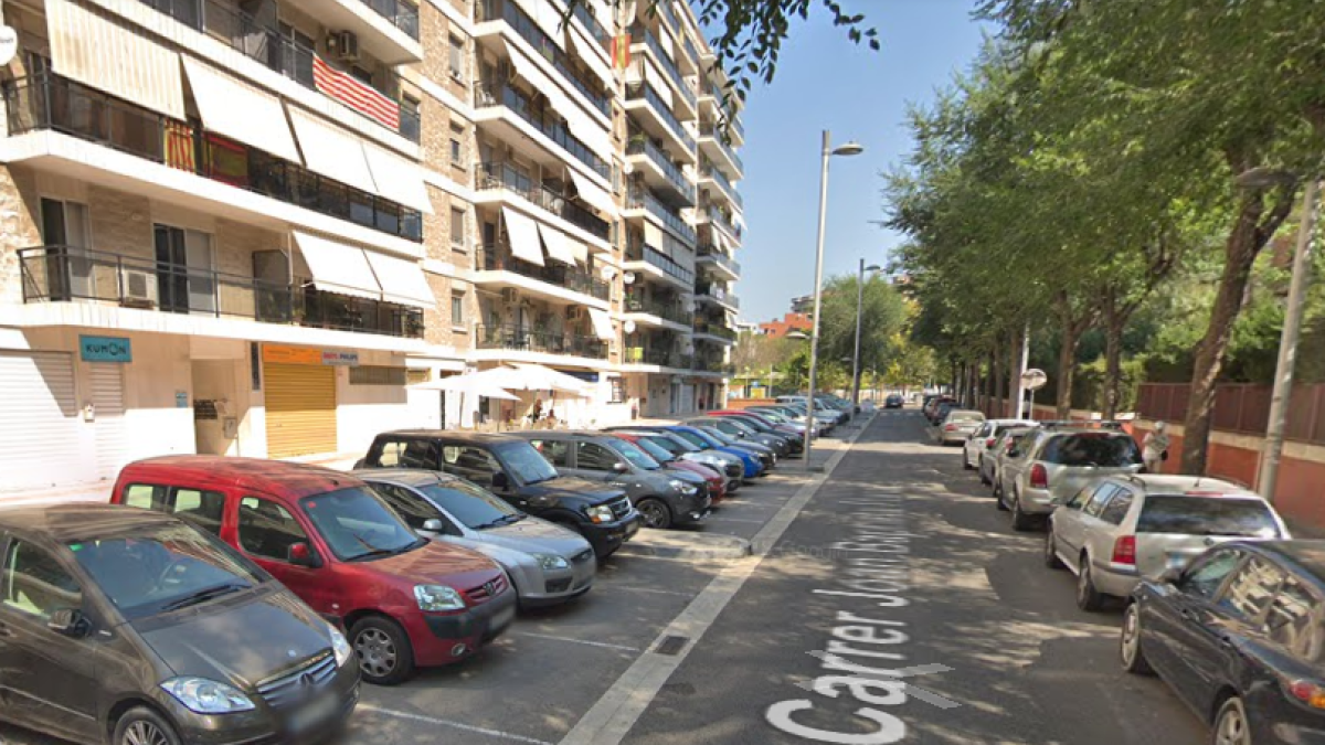 El accidente ha tenido lugar en la calle Joan Baptista Plana.