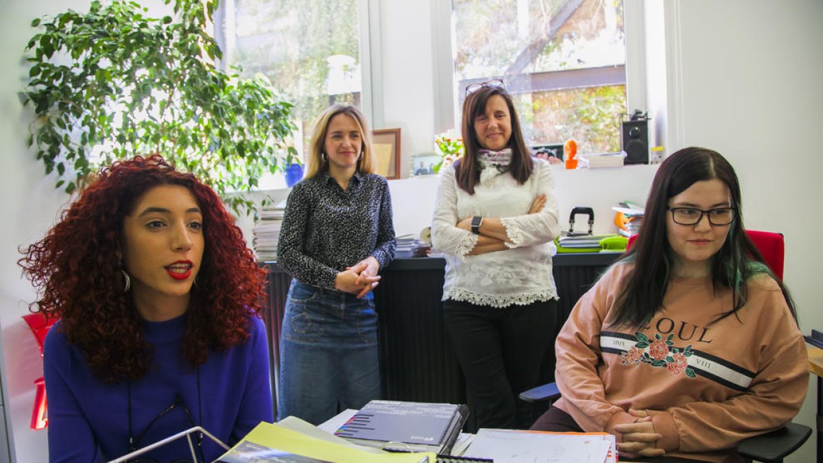 De izquierda en derecha, Saray Colomer, Montse Martorell, Aurora de la Torre y Andrea Neves.