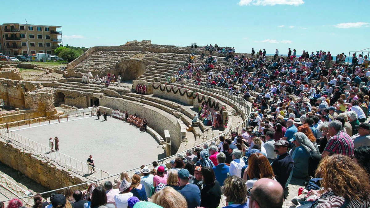 El Anfiteatro de Tarragona vuelve a acoger un espectáculo sobre la historia.