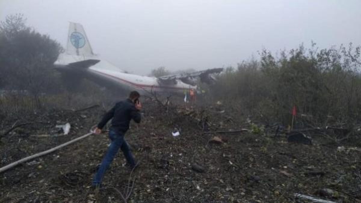 El avión accidentado en Ucrania.