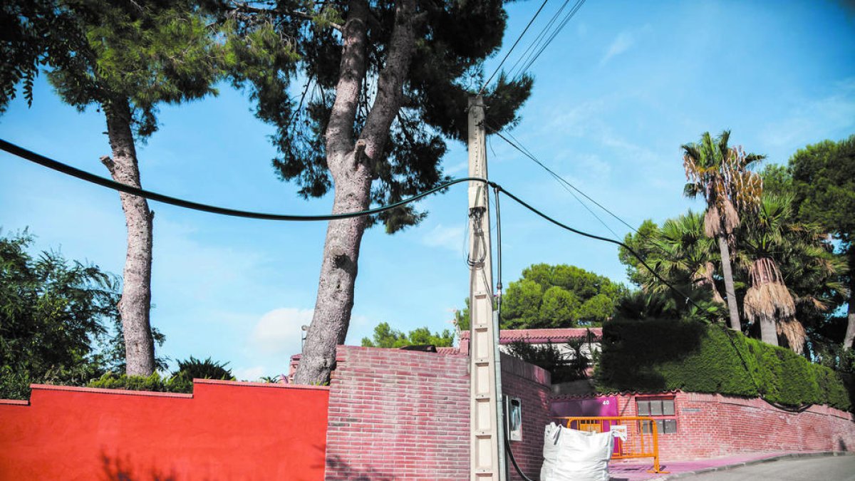 Cala Romana és una de les urbanitzacions que vol més vigilància per acabar amb els robatoris.