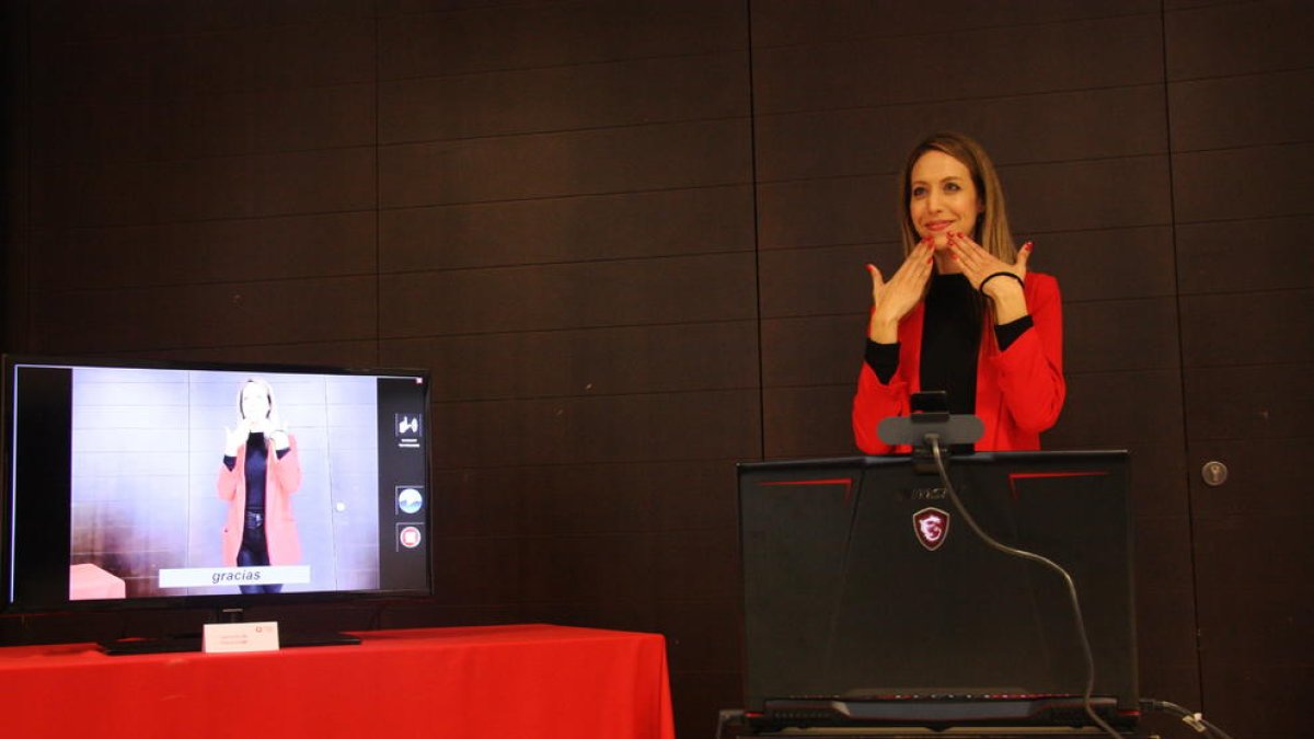 Presentació el 14 de febrer d'un projecte d'interpretació de llengua de signes.