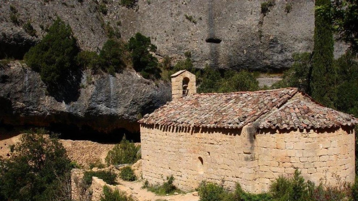 Imagen de la ermita de Sant Bartomeu Fraguerau de Ulldemolins.