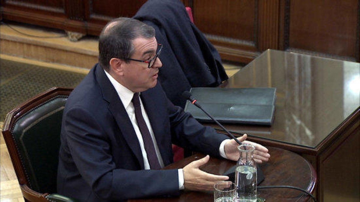L'exconseller d'Interior Jordi Jané declarant com a testimoni al Suprem.