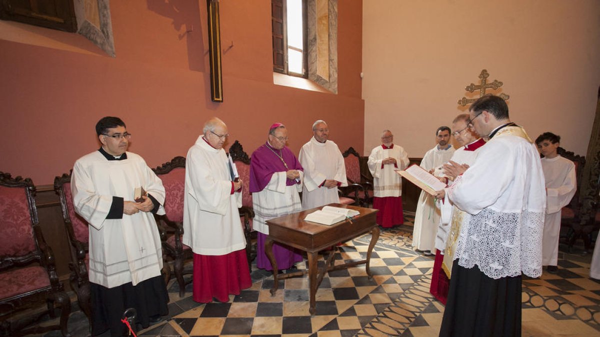 L'acte s'ha celebrat aquest dimecres a la sala capitular de la Catedral.