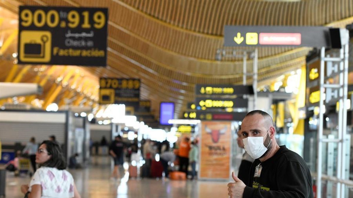 Espanya ha reobert aquest dimecres les seves fronteres a un nombre reduït de països.