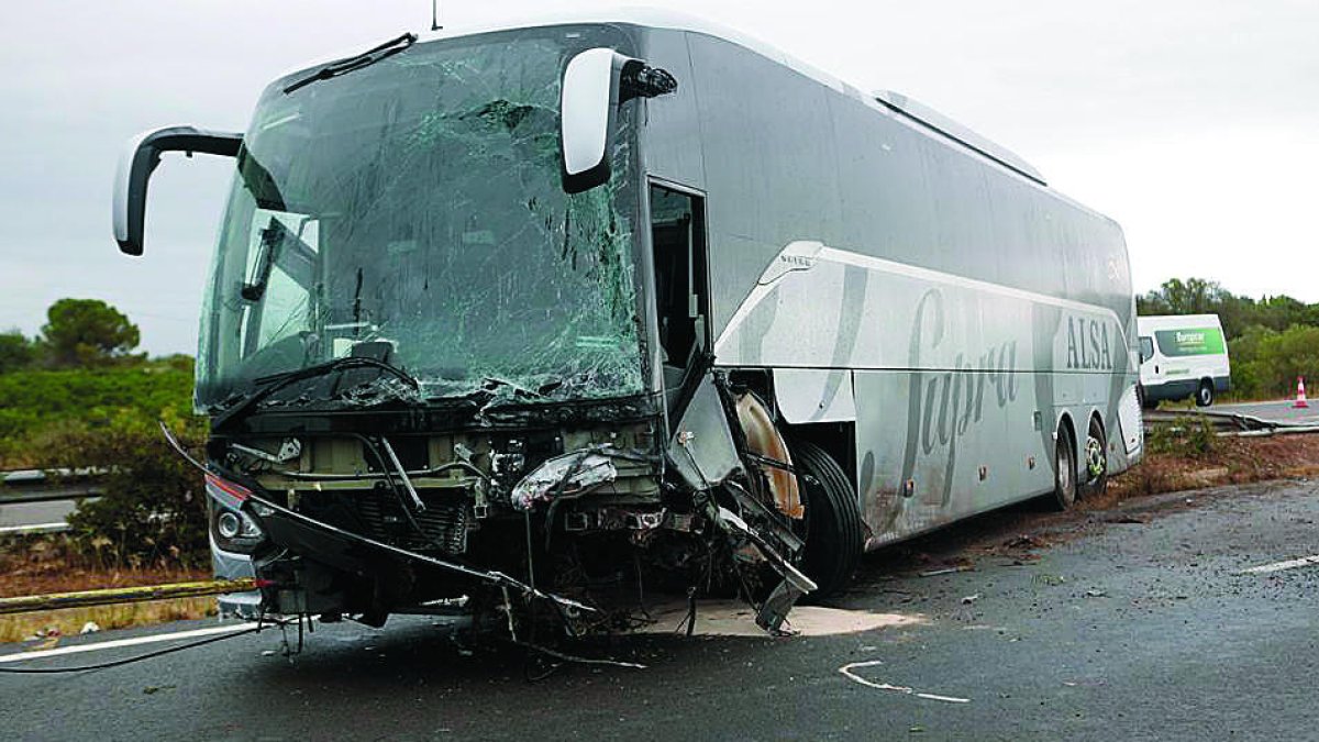 Autocar implicado en un accidente mortal durante agosto del pasado año.