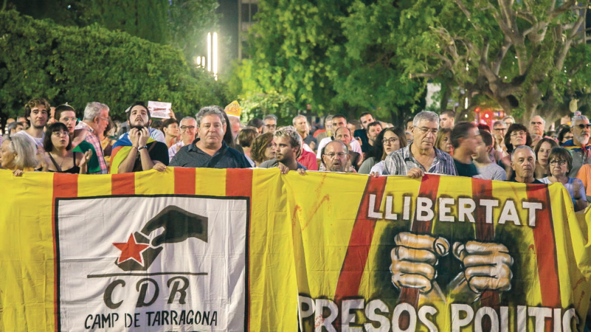 Manifestants convocats pels CDR a Tarragona, en una imatge d'arxiu.