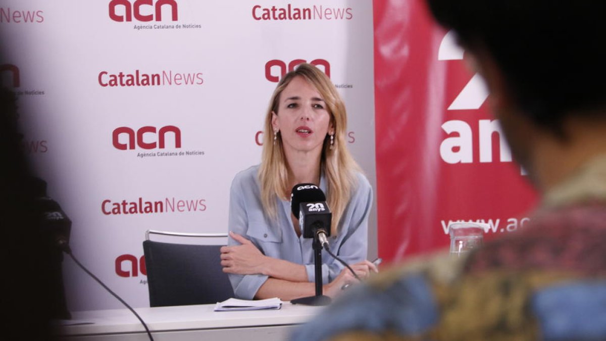 Roda de premsa de Cayetana Álvarez de Toledo (PPC) a l'Agència Catalana de Notícies (Horitzontal)