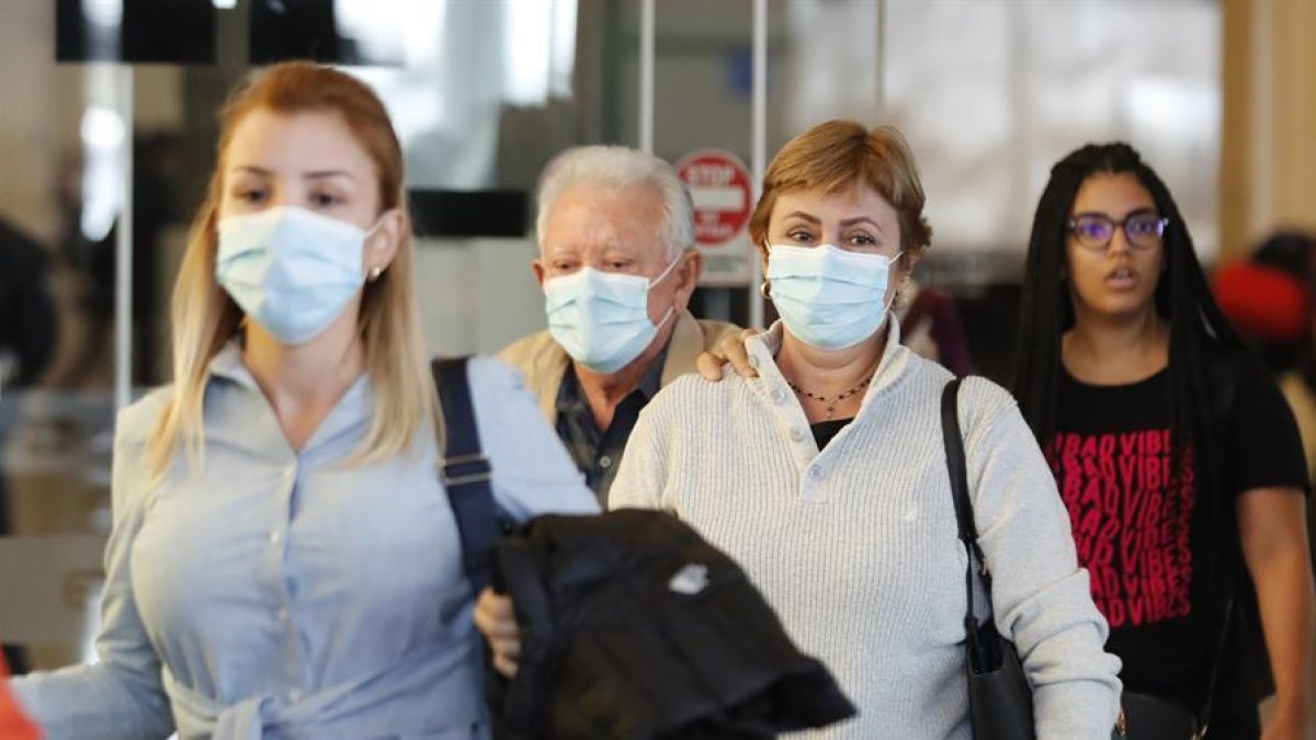 Les mascaretes poden dificultar les comunicacions entre persones