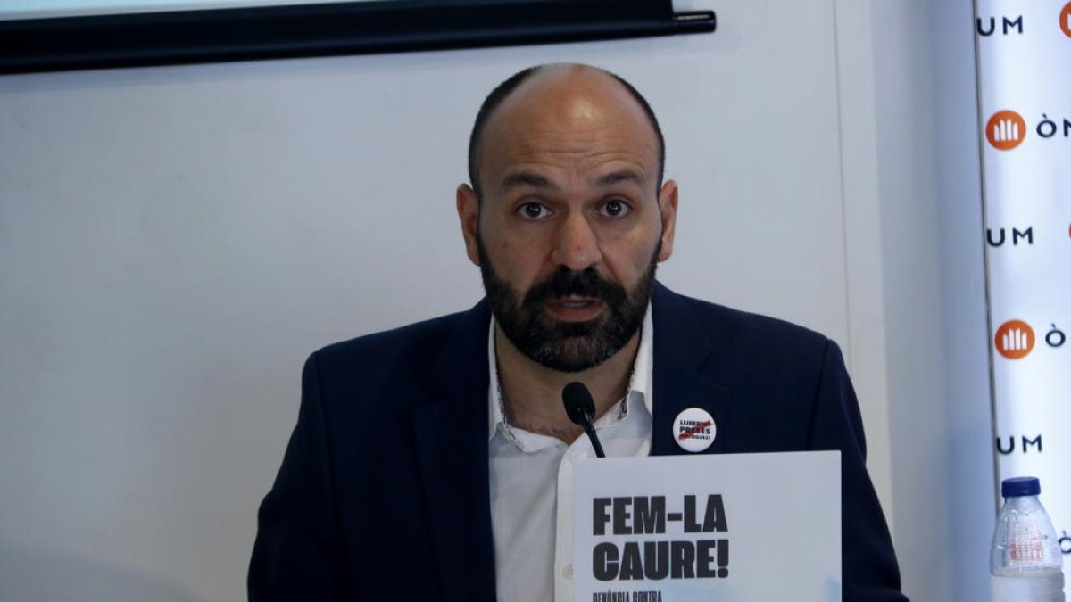 El vicepresidente de Òmnium, Marcel Mauri, durante la rueda de prensa de presentación de la nueva campaña.