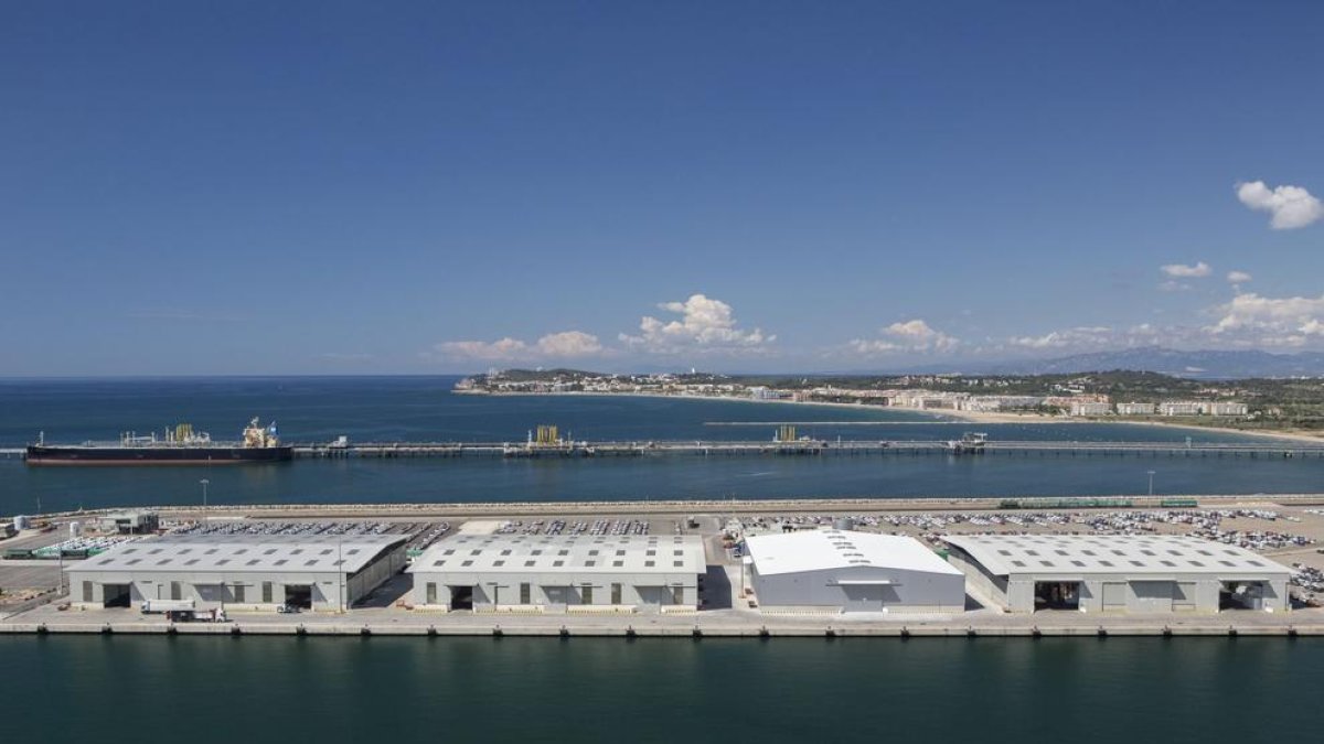 Una de les actuals terminals d'Euroports a l Port de Tarragona.