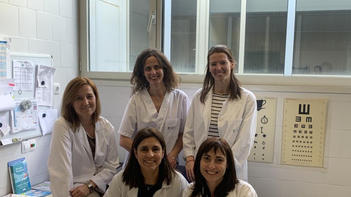 Les autores del treball. L'equip està integrat per Antonia Sánchez-Pajares, Ester Armajach, Sílvia López, Regina Rabell, Maria Dolores Alcázar i Miriam Raventós.