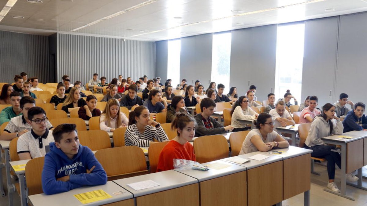 Una classe a la Facultat d'Economia i Dret de la Universitat de Lleida durant les proves de l'any passat.
