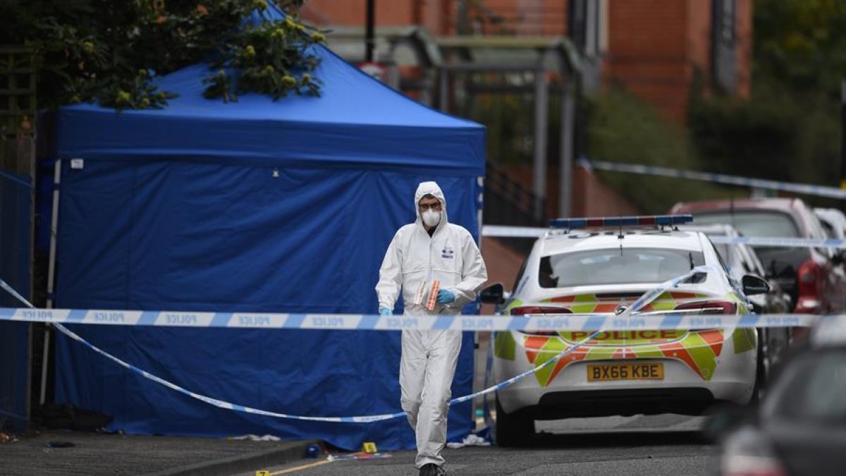 Els incidents van ocórrer la matinada del dissabte al diumenge al centre de Birmingham.